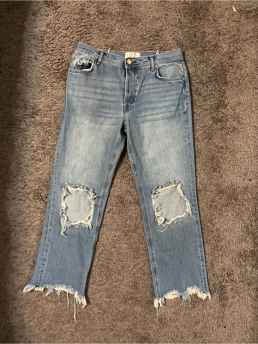 Classic Distressed Women's Jeans - Light Blue